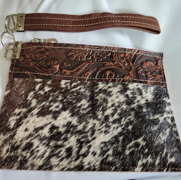 Medium Genuine Cowhide Catchall - Picture 1 of 9